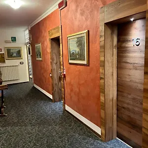 Cimone Hotel