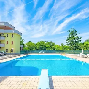 La Dolce - With Shared Pool And Large Terrace Lido delle Nazioni